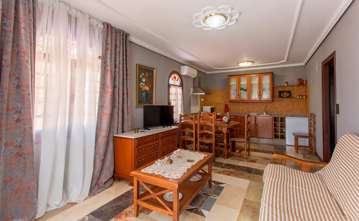 Apartments with garden access (2)